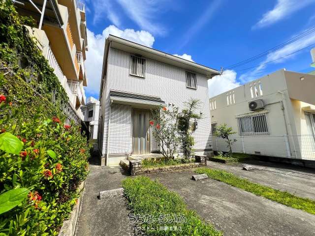 那覇市首里石嶺町三丁目戸建