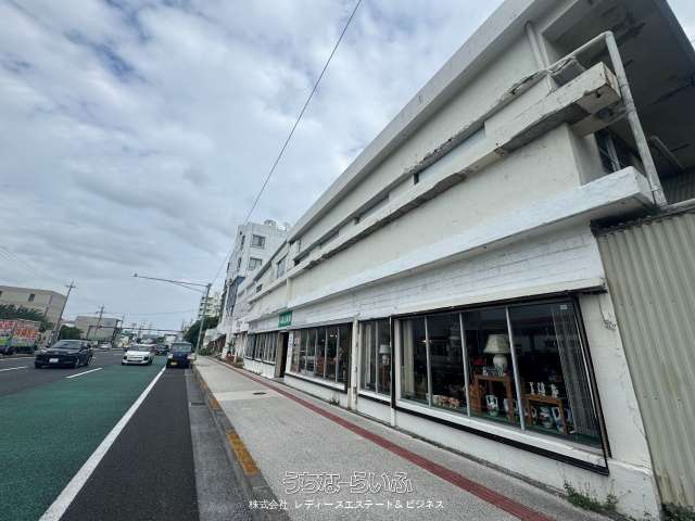 宜野湾市大山 1棟店舗物件