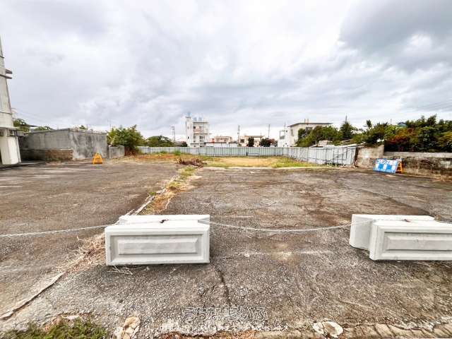 うるま市安慶名3丁目・324坪土地