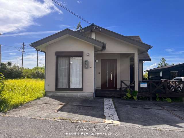 沖縄県今帰仁村諸志戸建て