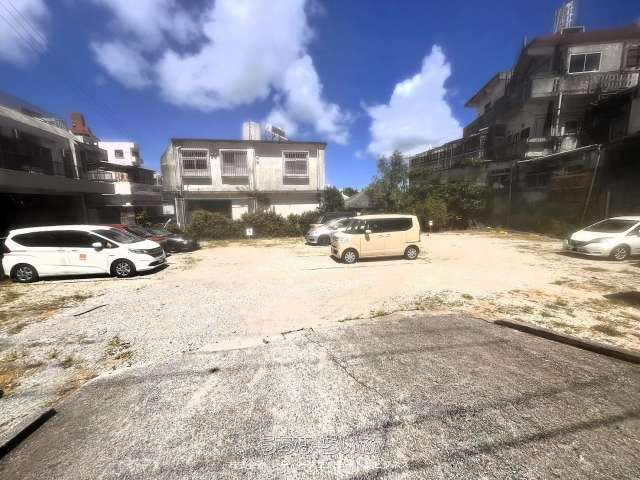 沖縄市園田1丁目土地