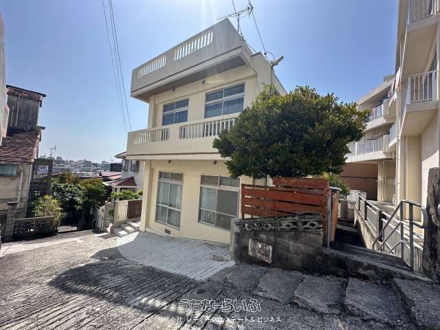 那覇市首里末吉町2丁め 一戸建て 収益物件