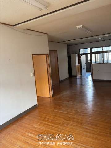 我喜屋ビル 202号