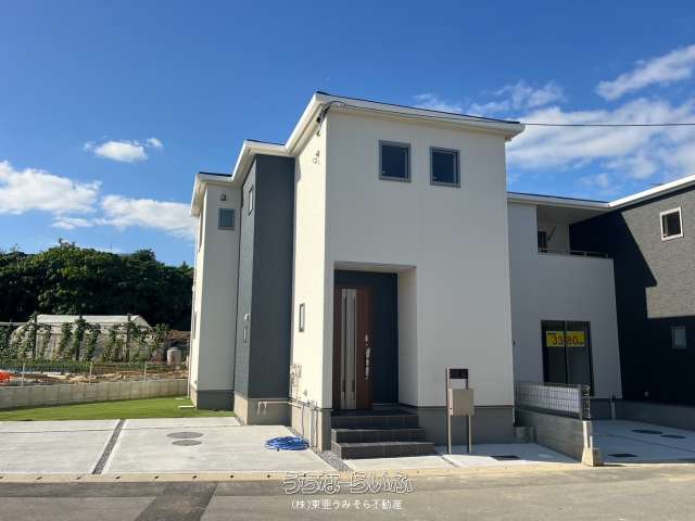 リーブルガーデンうるま市字田場②号棟