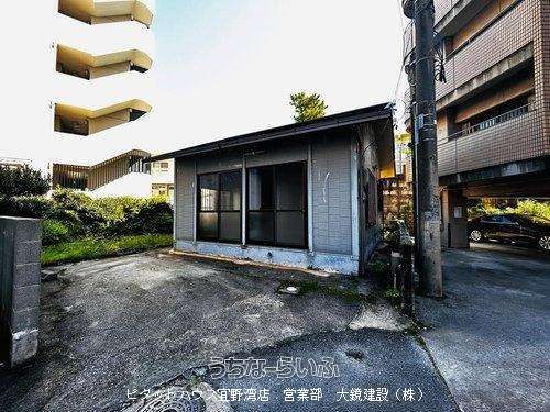 宇栄原戸建て