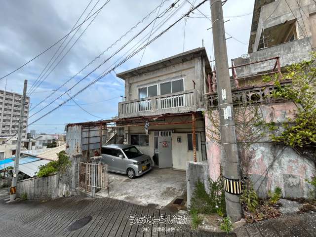 那覇市識名　売土地