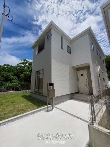 【８号棟】リーブルガーデン南城市知念久原