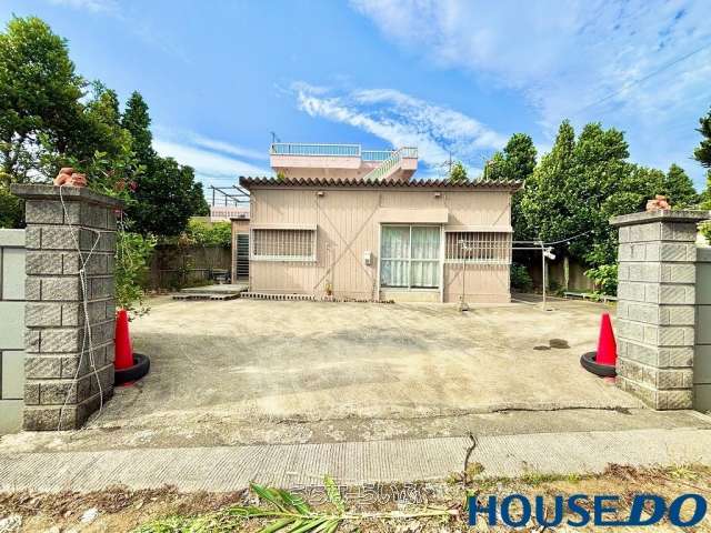 伊計島プレハブ付き 売土地