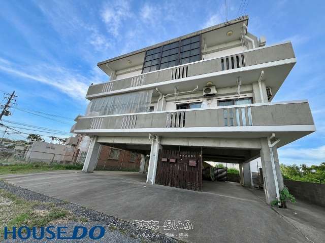 宜野湾市大謝名　共同住宅