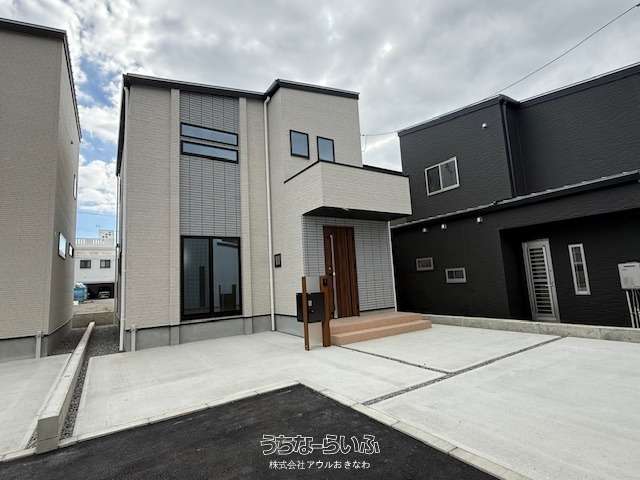 リベロスクウェアうるま赤道８号地