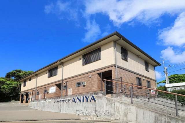 パークサイド ANIYA 201号