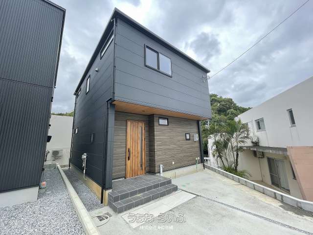 沖縄市登川 1号棟