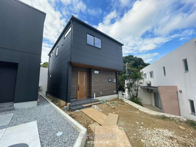 沖縄市登川　1号棟