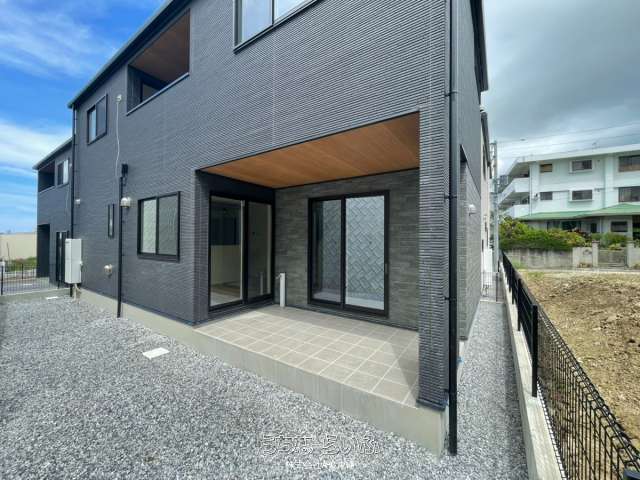 宜野湾市我如古4丁目6号棟