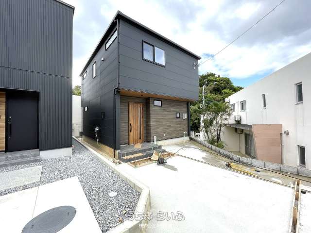 沖縄市登川 1号棟