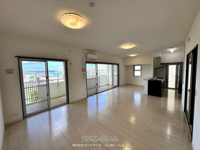 ベアーズコート美浜サンセットB棟