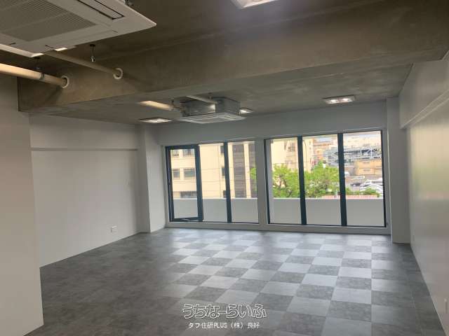 鉢嶺材木本社ビル