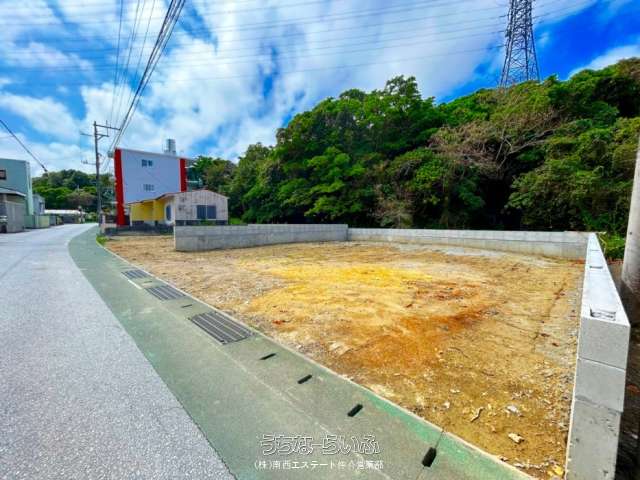 沖縄市桃原2丁目全2区画　2号地