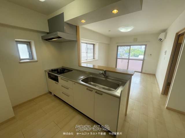 プリム ローズガーデン 202号