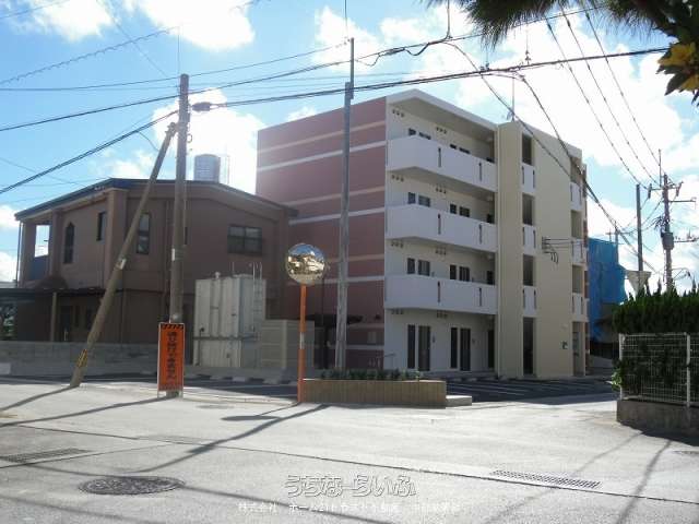 レオパレスLU SHINA 402号