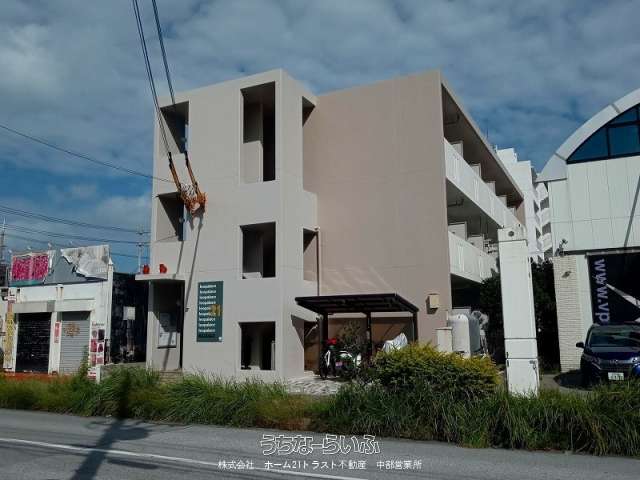 レオパレスアラハビーチ 201号