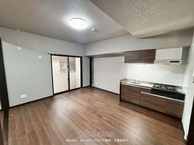 MAISON SAKURA 501号