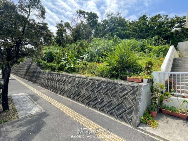 南城市大里　売土地