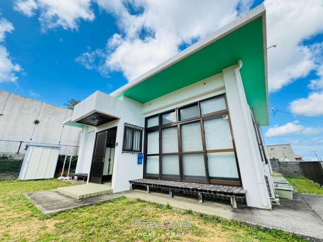 うるま市石川曙2丁目　中古戸建