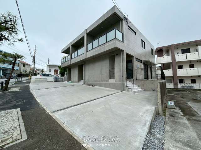 中城村南上原連棟式戸建て