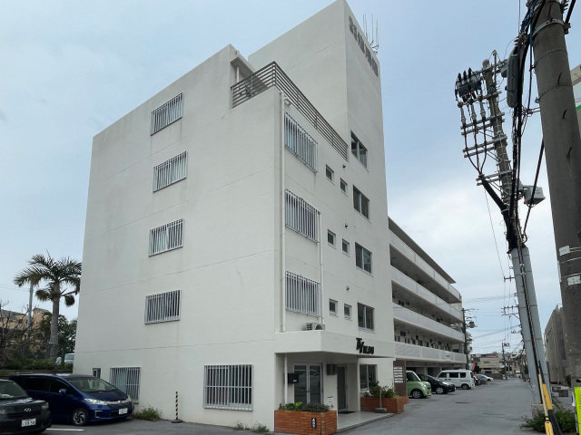 株式会社信用ホーム